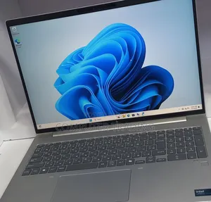 New Laptop HP EliteBook 660 G11 16GB Intel Core Ultra 7 SSD 512GB