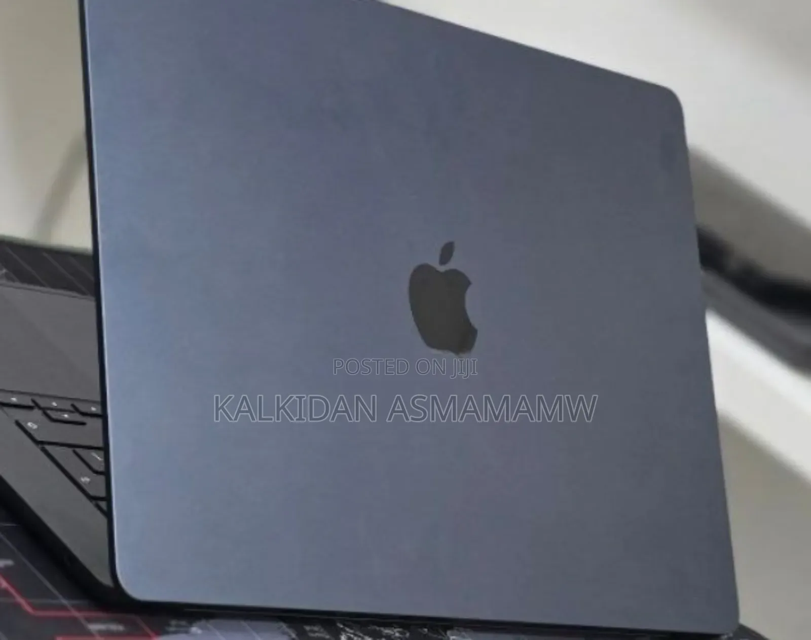 New Laptop Apple MacBook Air 2025 M4 16GB Apple M4 SSD 256GB