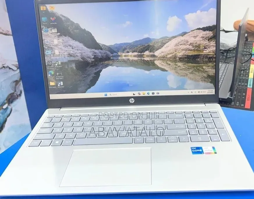 New Laptop HP Stream Notebook 16GB Intel Core i5 SSD 1T