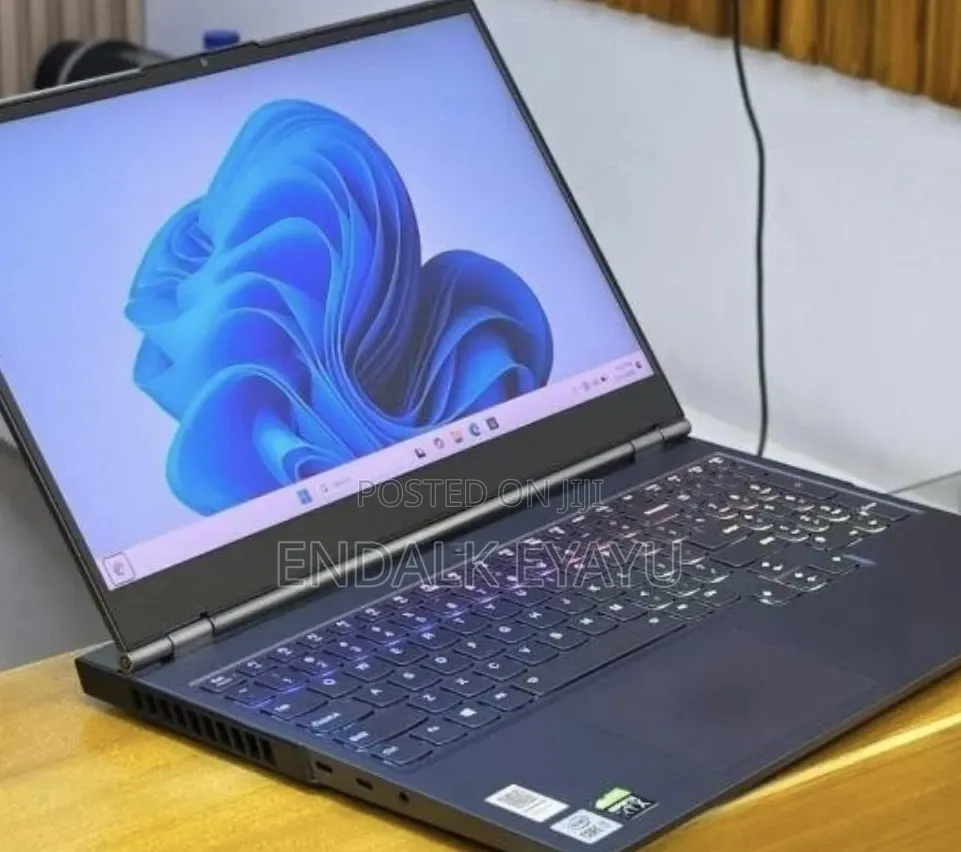 New Laptop Lenovo Legion 7 16GB Intel Core i7 SSD 512GB