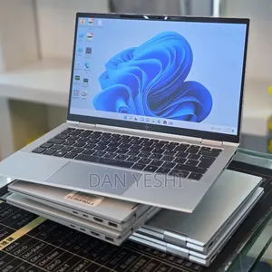 New Laptop HP EliteBook x360 1030 G8 16GB Intel Core i7 SSD 512GB
