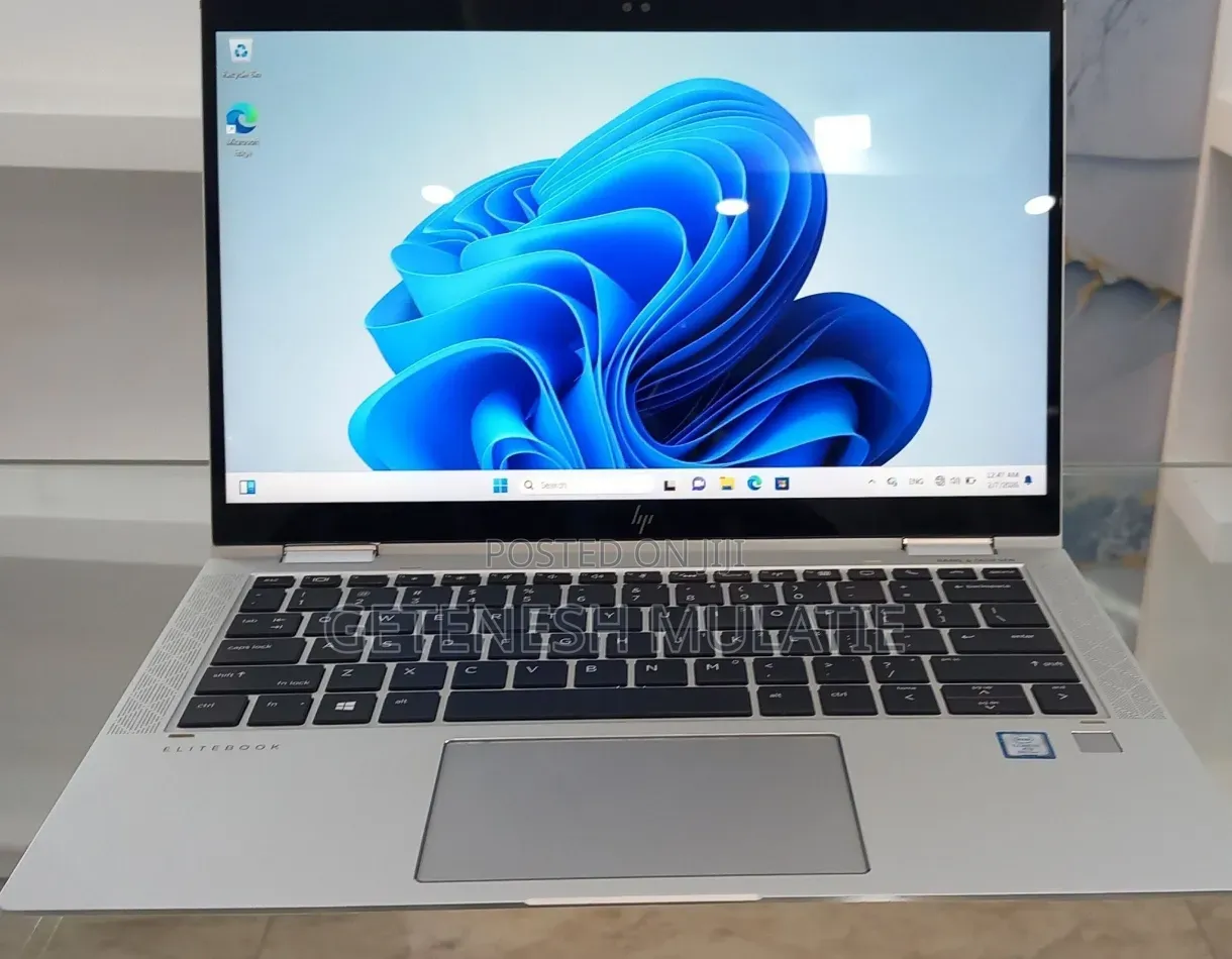 New Laptop HP EliteBook 1030 16GB Intel Core i5 SSD 512GB