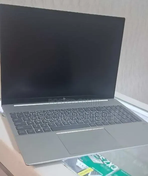 New Laptop HP Pavilion 14 16GB Intel Core i7 SSD 1T