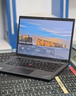 New Laptop Lenovo ThinkPad T14 16GB Intel Core i7 SSD 512GB