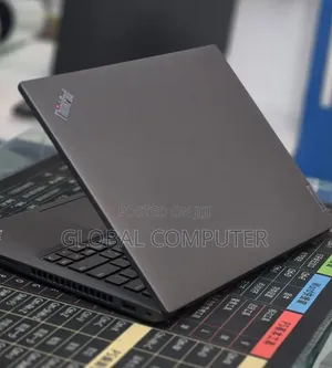 New Laptop Lenovo ThinkPad T14 16GB Intel Core i7 SSD 512GB