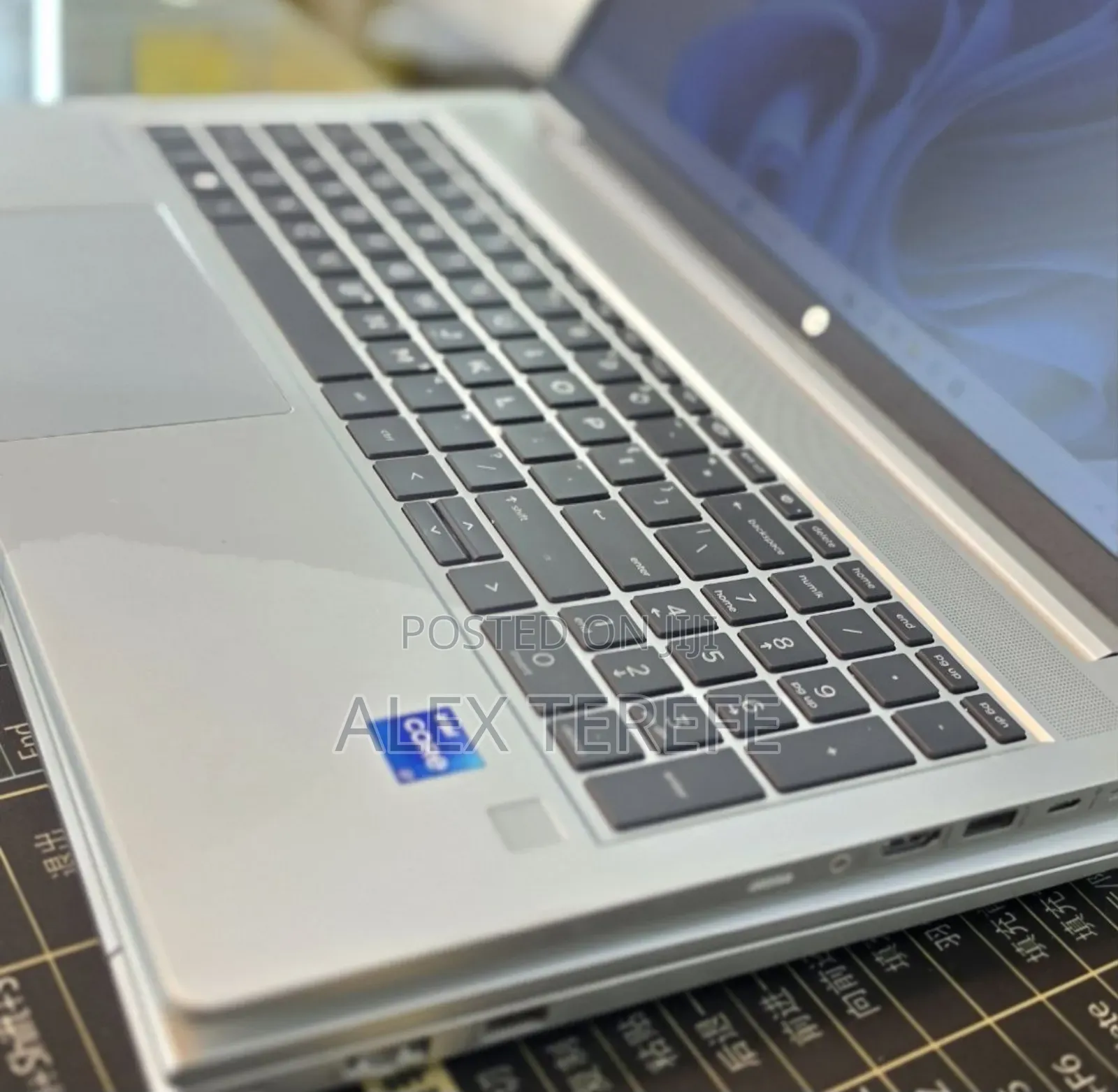 New Laptop HP ProBook 460 G11 16GB Intel Core i7 SSD 512GB