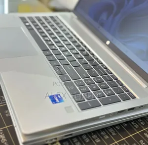 New Laptop HP ProBook 460 G11 16GB Intel Core i7 SSD 512GB
