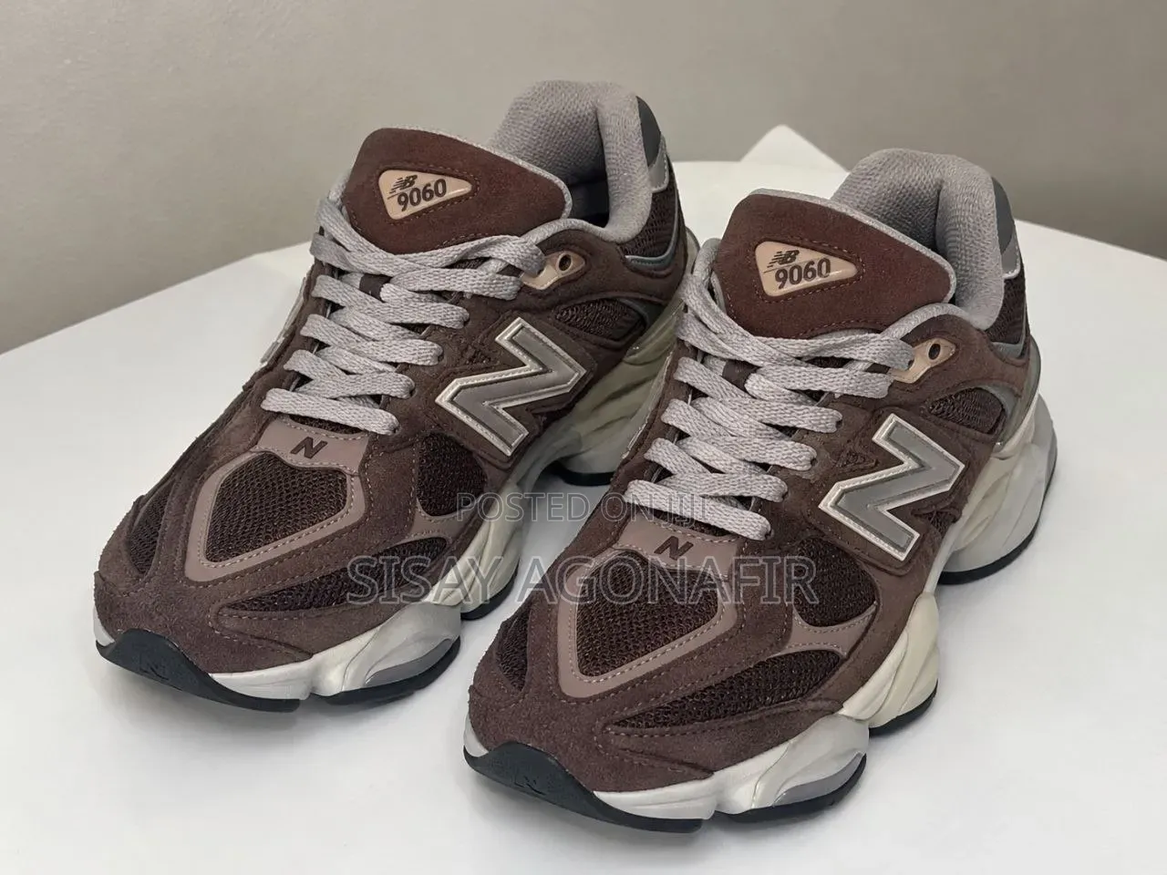 New Balance 9060