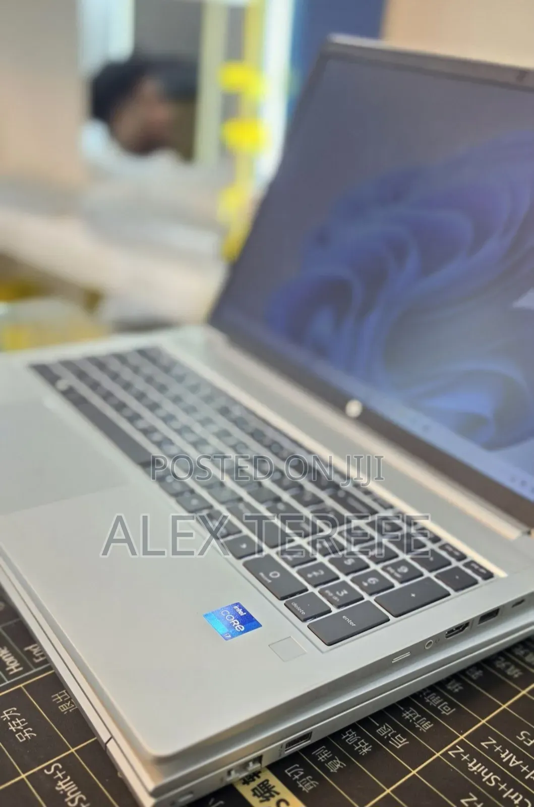 New Laptop HP ProBook 460 G11 16GB Intel Core i7 SSD 512GB