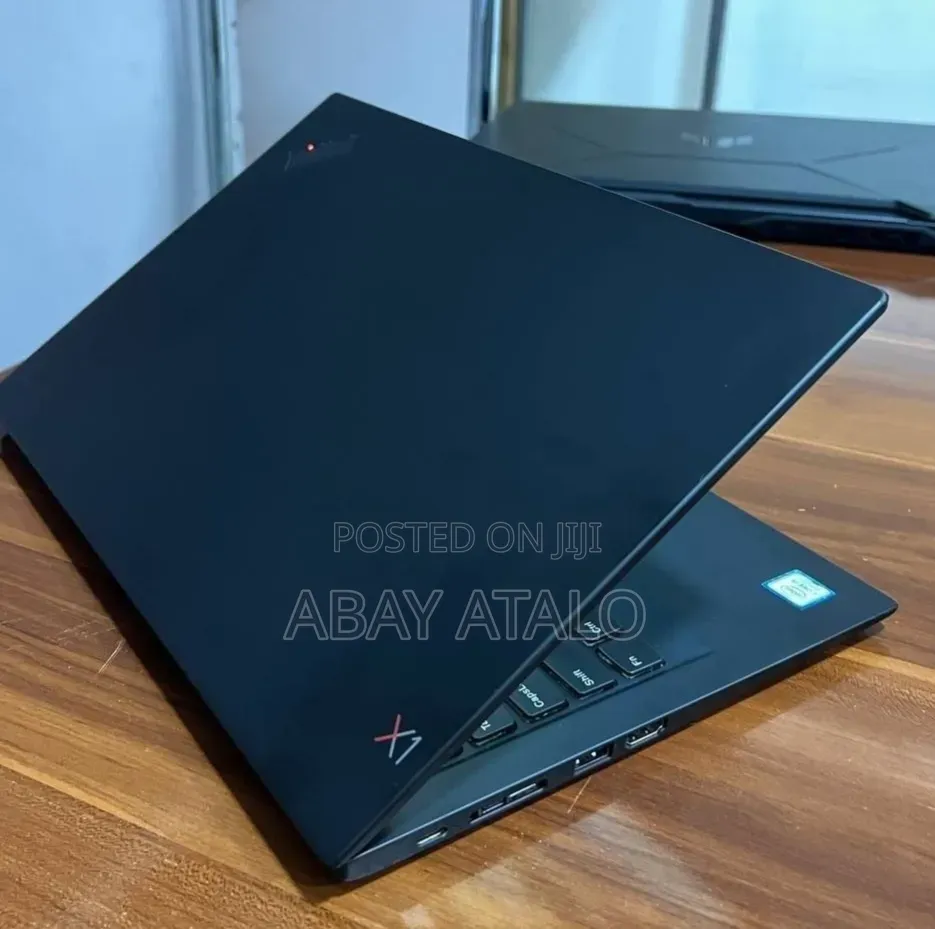 New Laptop Lenovo ThinkPad X1 Carbon 8GB Intel Core i5 SSD 256GB