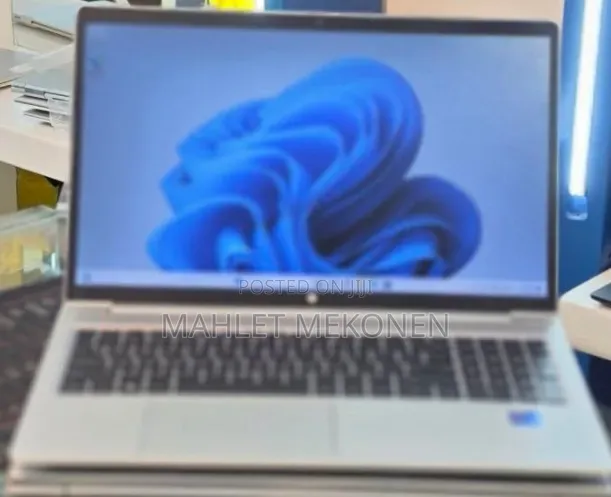 New Laptop HP ProBook 450 G9 16GB Intel Core i7 SSD 512GB