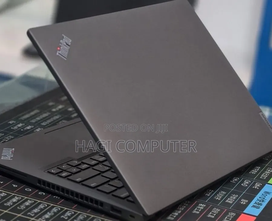 New Laptop Lenovo ThinkPad T14 16GB Intel Core i7 SSD 512GB