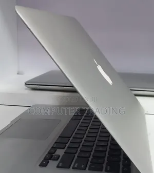New Laptop Apple MacBook Air 2017 8GB Intel Core i5 SSD 128GB