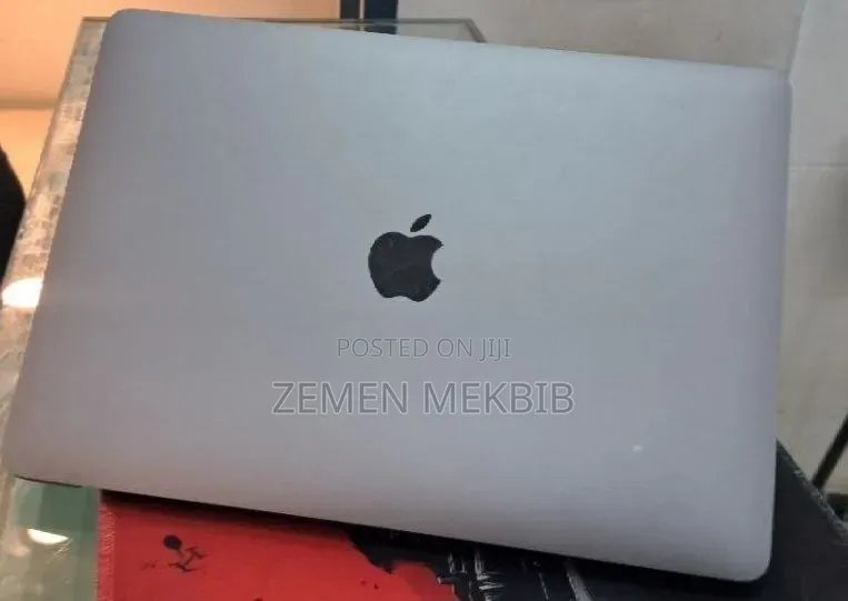 New Laptop Apple MacBook Air 2020 M1 16GB Apple M1 SSD 256GB