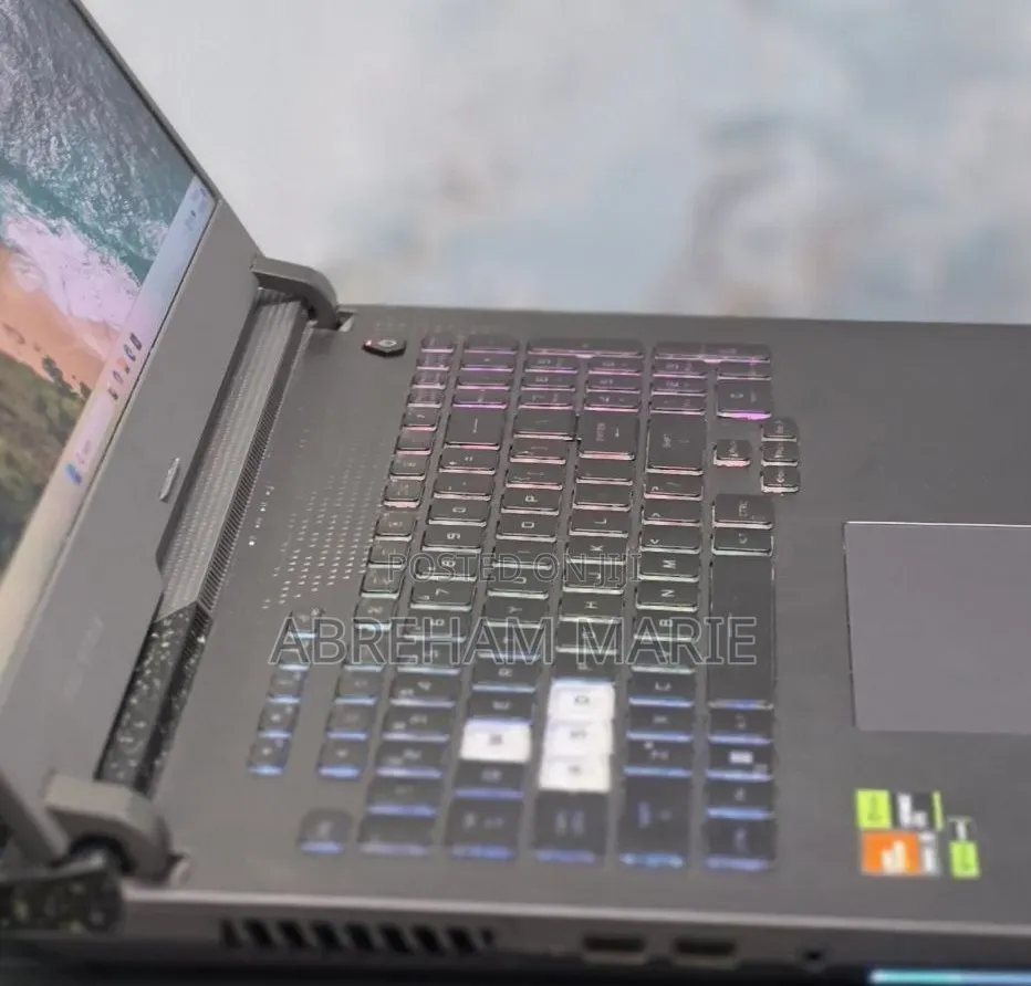 New Laptop Asus ROG Strix G731G 16GB AMD Ryzen 9 SSD 1T
