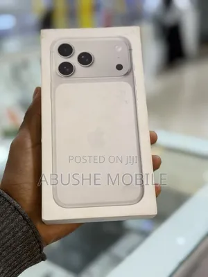 New Apple iPhone 17 Pro Max 256 GB White