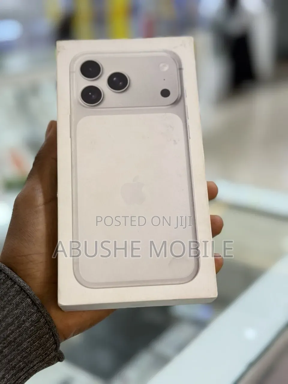 New Apple iPhone 17 Pro Max 256 GB White