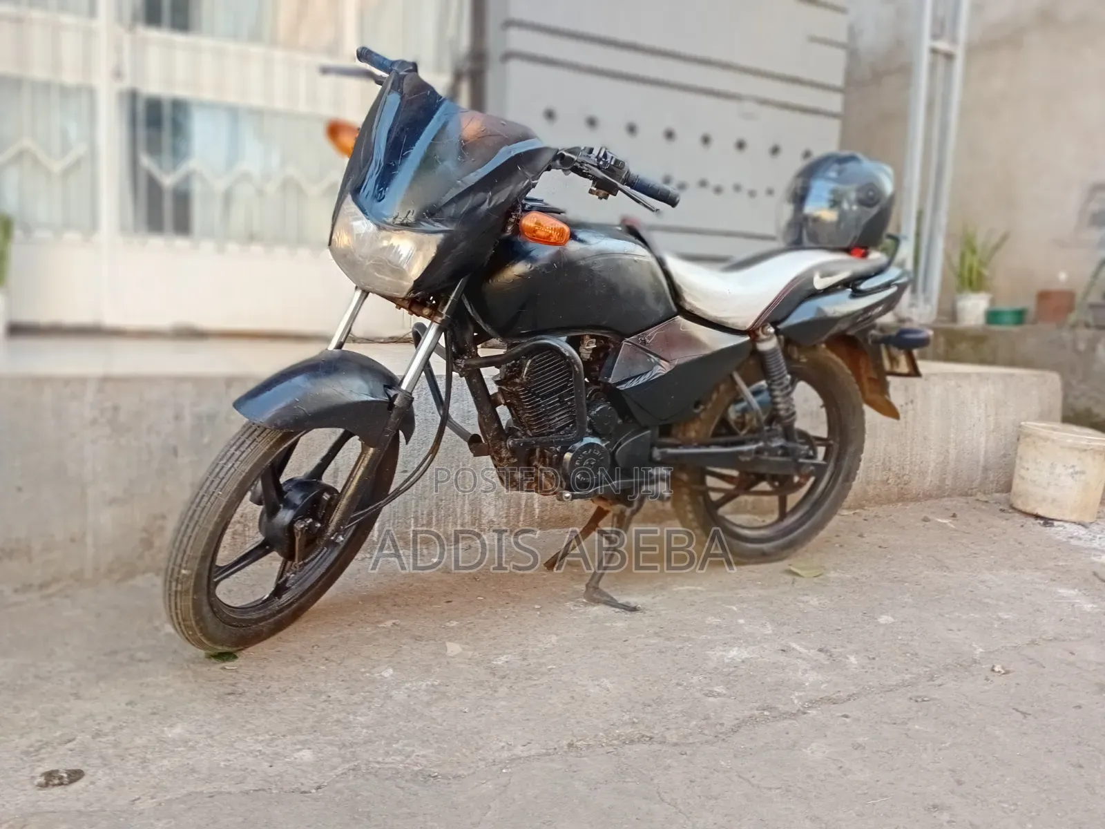 TVS 2015 Black