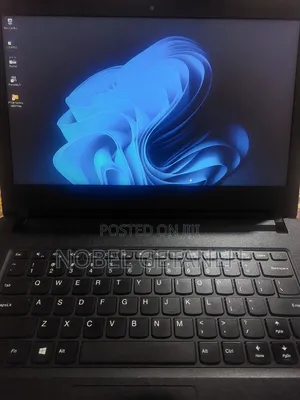 Laptop Lenovo IdeaPad 110 4GB Intel Core i5 HDD 1T