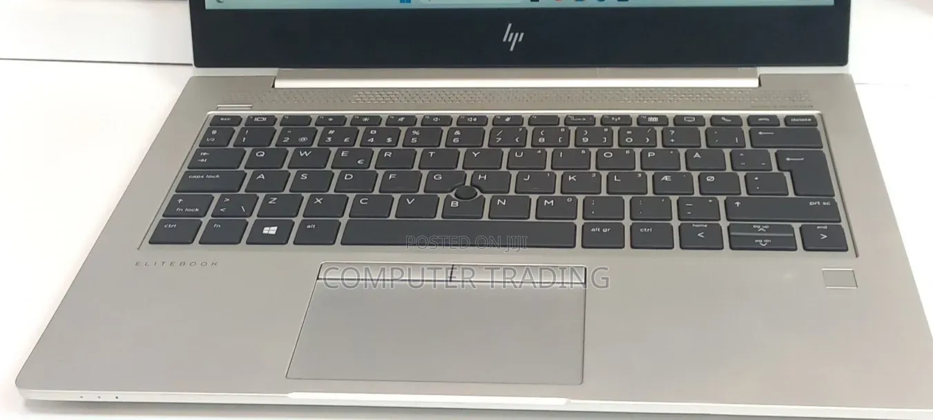 New Laptop HP EliteBook 830 G5 8GB Intel Core i7 SSD 512GB