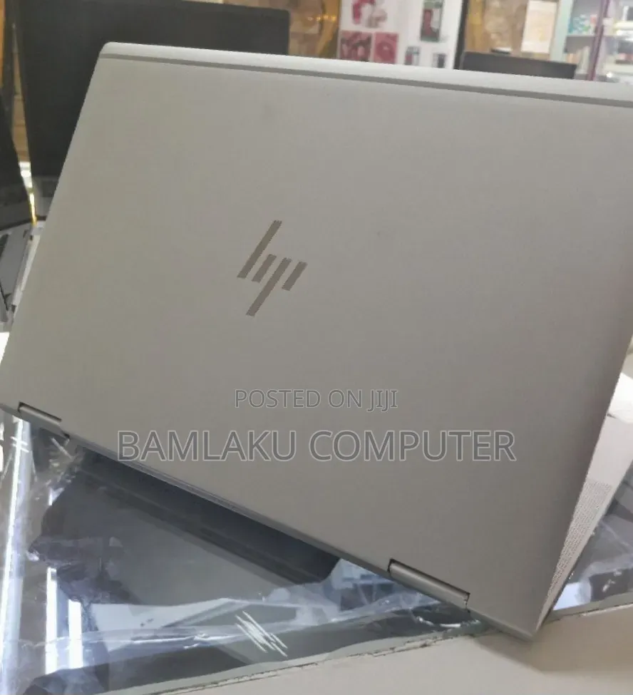New Laptop HP EliteBook 1030 16GB Intel Core i7 SSD 512GB