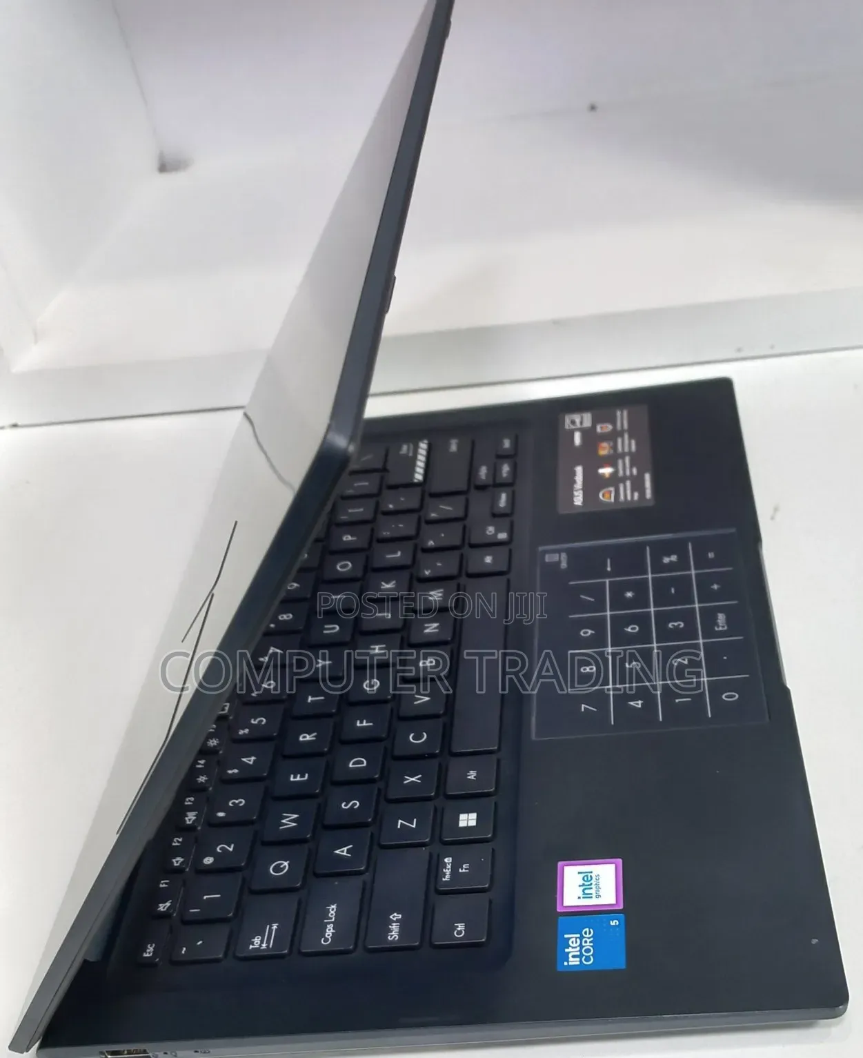 New Laptop Asus VivoBook 15 X505BA 16GB Intel Core i5 SSD 512GB