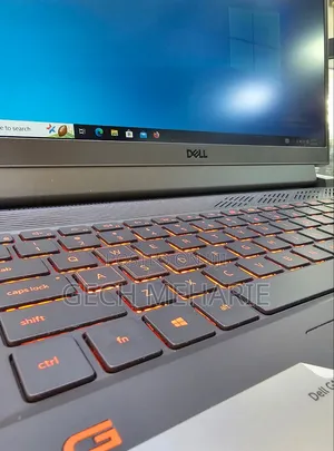 New Laptop Dell G15 5510 16GB Intel Core i7 SSD 512GB