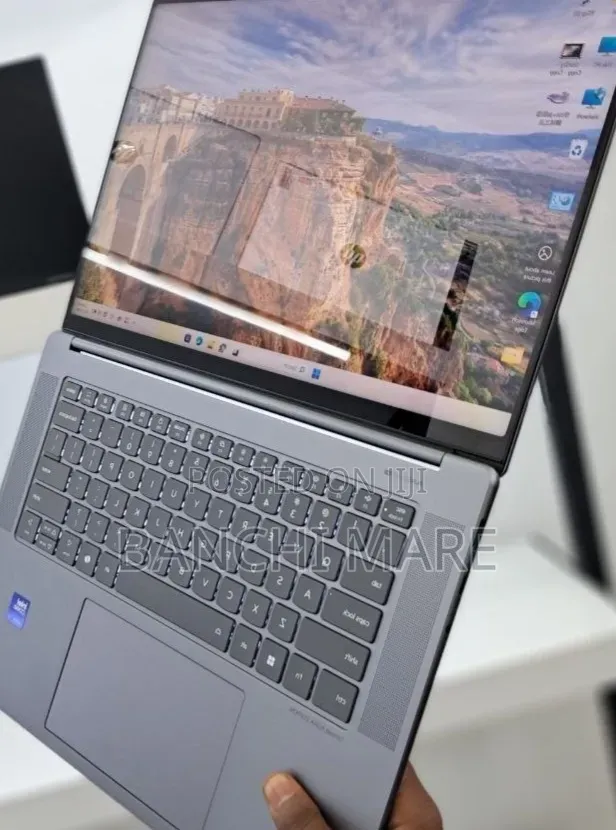 New Laptop Lenovo Yoga 260 32GB Intel Core Ultra 7 SSD 1T