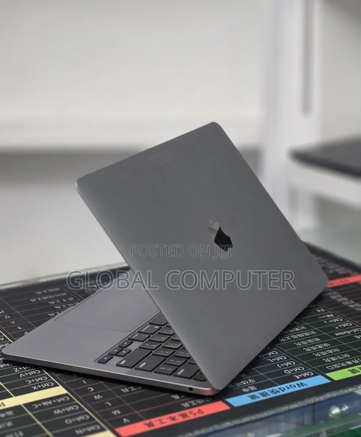 Laptop Apple MacBook Pro 2021 M1 16GB Apple M1 SSD 256GB