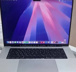 New Laptop Apple MacBook Pro 2021 M1 32GB Apple M1 Pro SSD 512GB