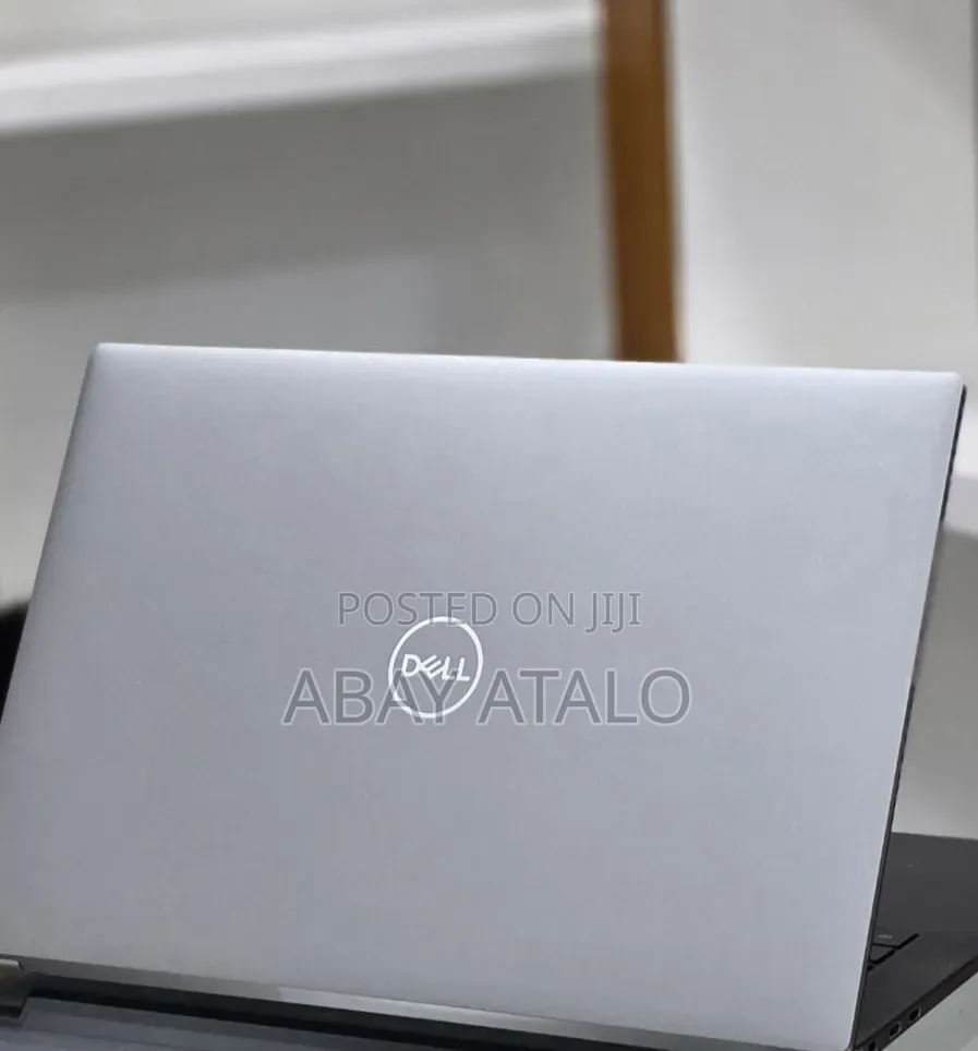 New Laptop Dell Precision 5550 16GB Intel Core i7 SSD 512GB