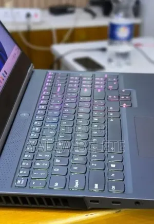 New Laptop Lenovo Legion 7 16GB Intel Core i7 SSD 512GB