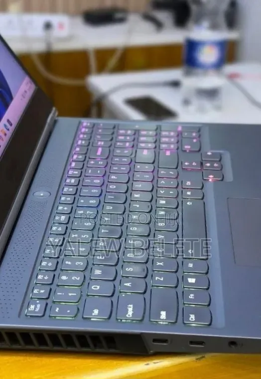 New Laptop Lenovo Legion 7 16GB Intel Core i7 SSD 512GB