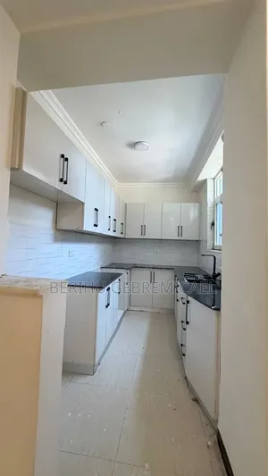 2bdrm Condo in አያት, Bole for sale
