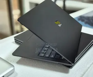 New Laptop Microsoft Surface Laptop 3 16GB Intel Core i7 SSD 256GB