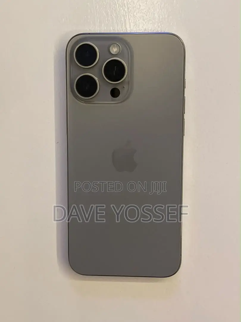 Apple iPhone 15 Pro Max 256 GB Silver