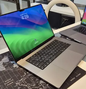 New Laptop Apple MacBook Pro 2021 M1 Max 64GB Apple M1 Max SSD 1T