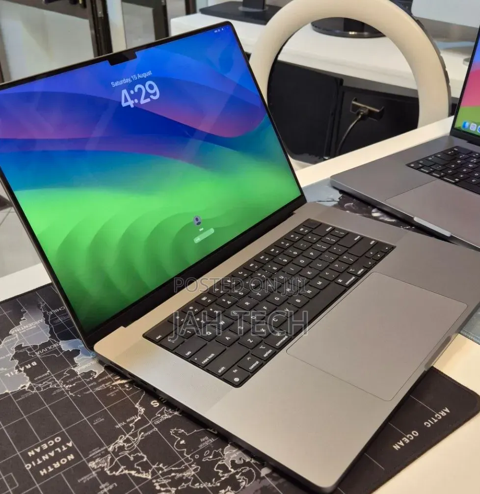 New Laptop Apple MacBook Pro 2021 M1 Max 64GB Apple M1 Max SSD 1T