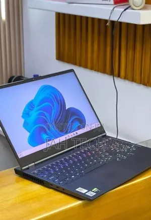New Laptop Lenovo Legion 5 16GB Intel Core i7 SSD 512GB