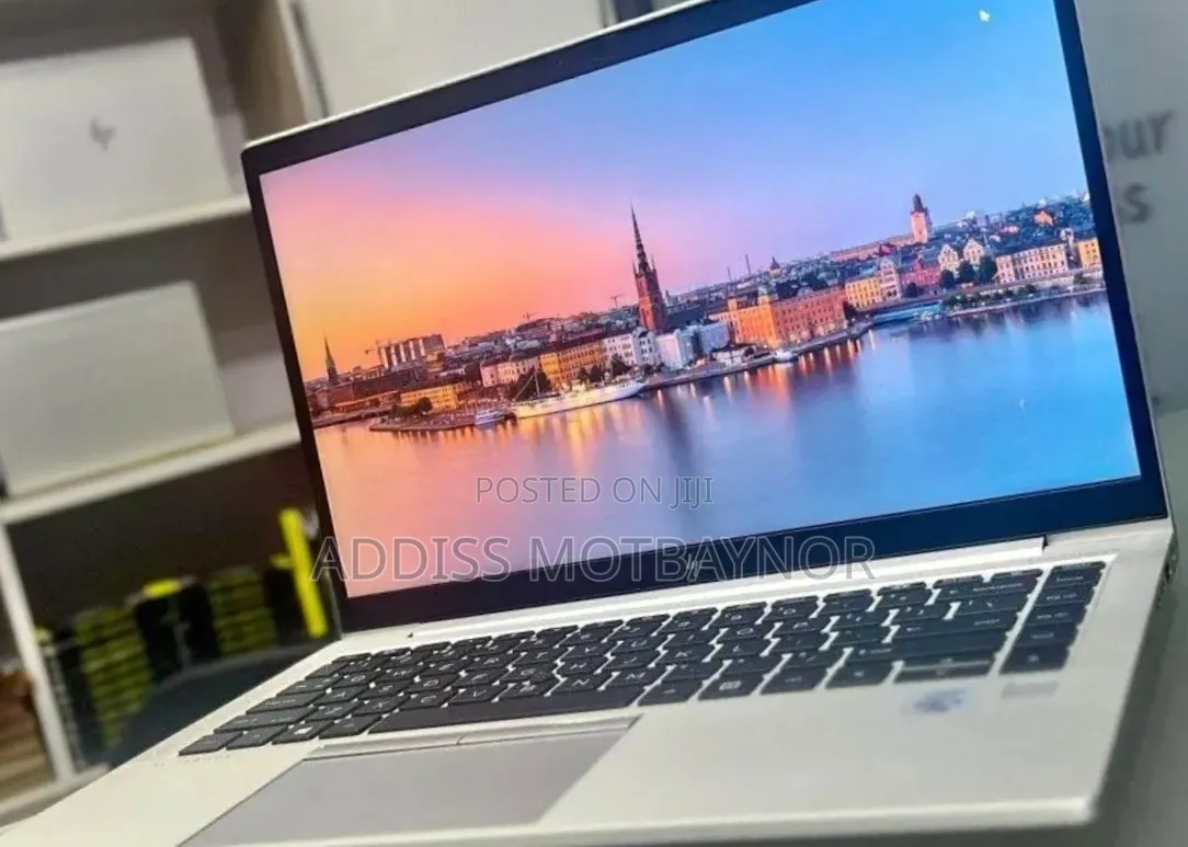New Laptop HP EliteBook 840 16GB Intel Core i7 SSD 512GB