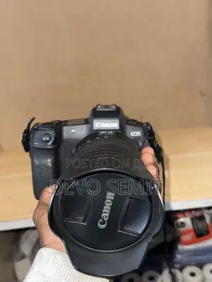Camera Canon R