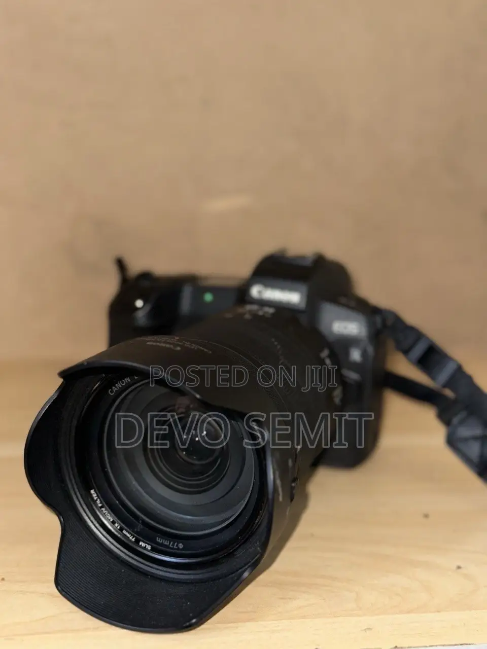 Camera Canon R