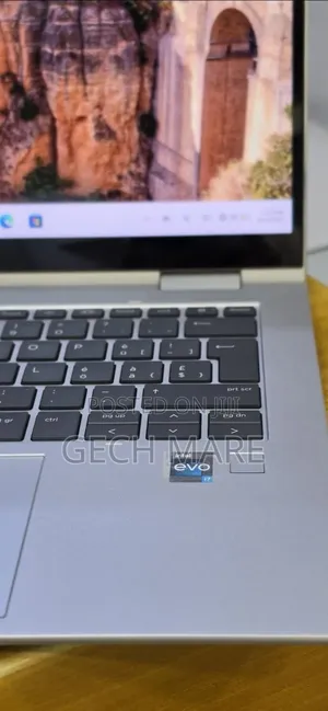 New Laptop HP EliteBook 1040 G8 32GB Intel Core i7 SSD 512GB