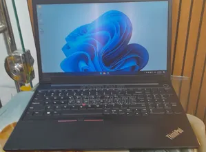 New Laptop Lenovo ThinkPad E15 16GB Intel Core i7 SSD 512GB