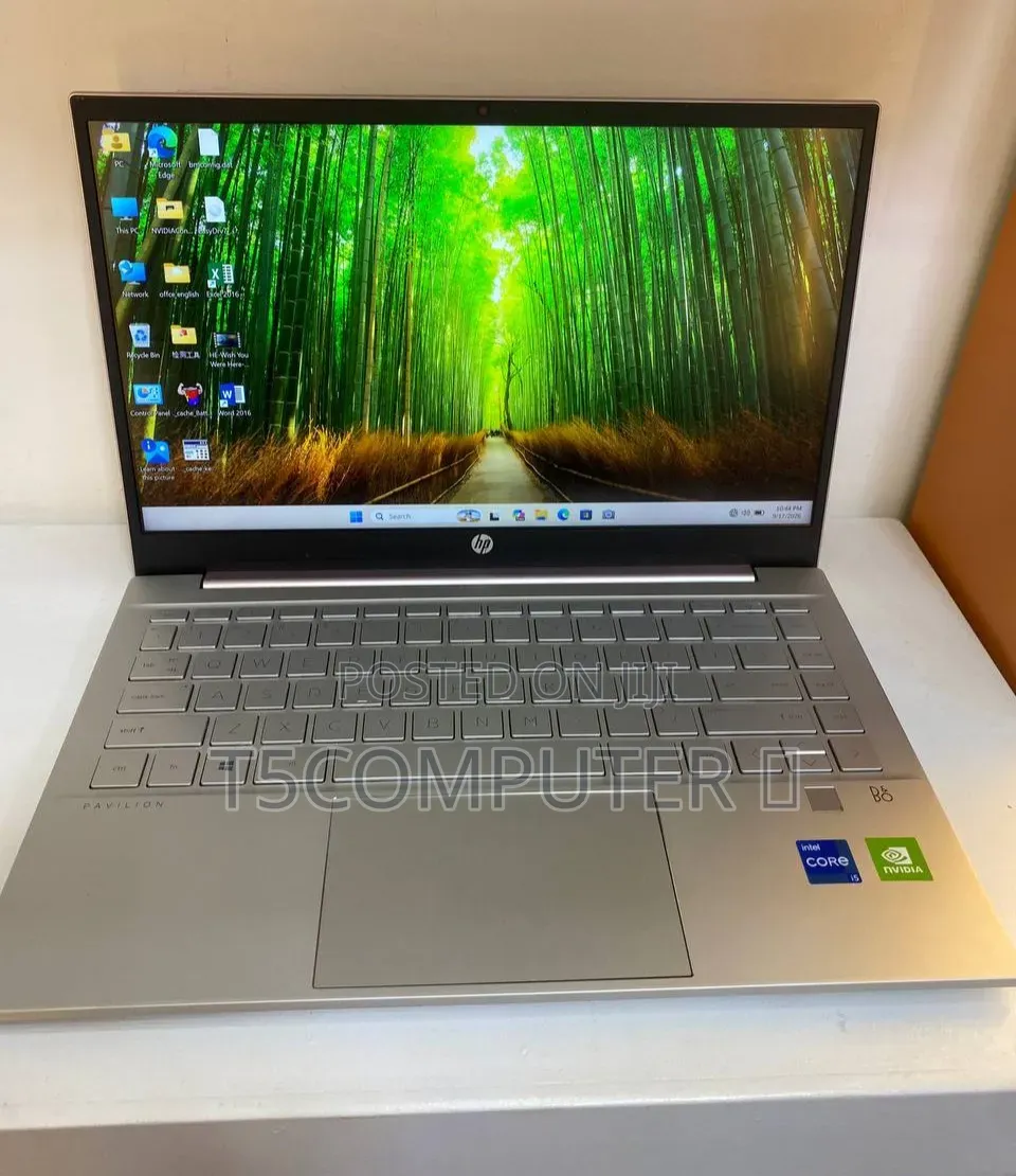 New Laptop HP Pavilion 14 16GB Intel Core i5 SSD 512GB