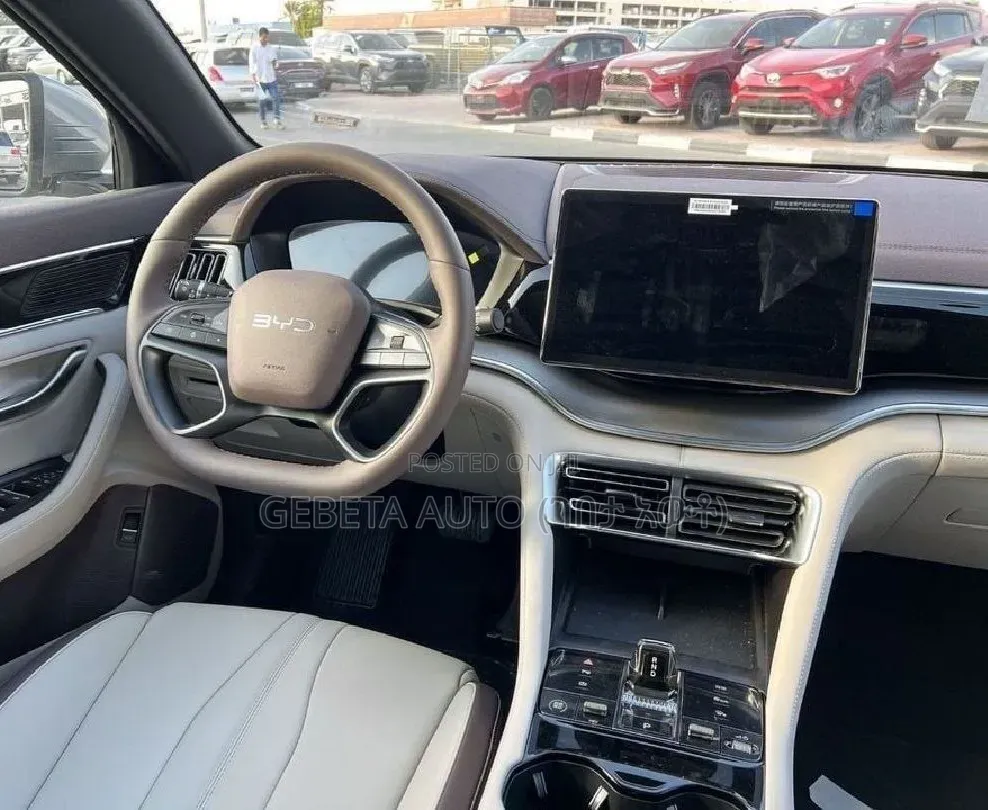 BYD Song Plus DM-i 2025