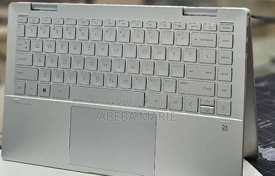 New Laptop HP Pavilion 14 16GB Intel Core i7 SSD 1T