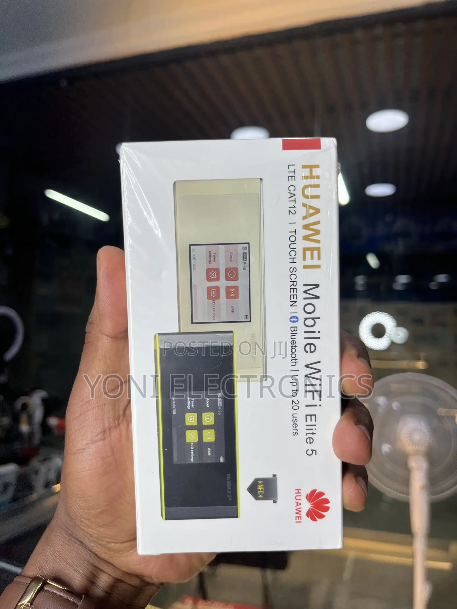 HUAWEI Mobile WiFi Elite 5 (LTE CAT12 Portable Pocket Router)