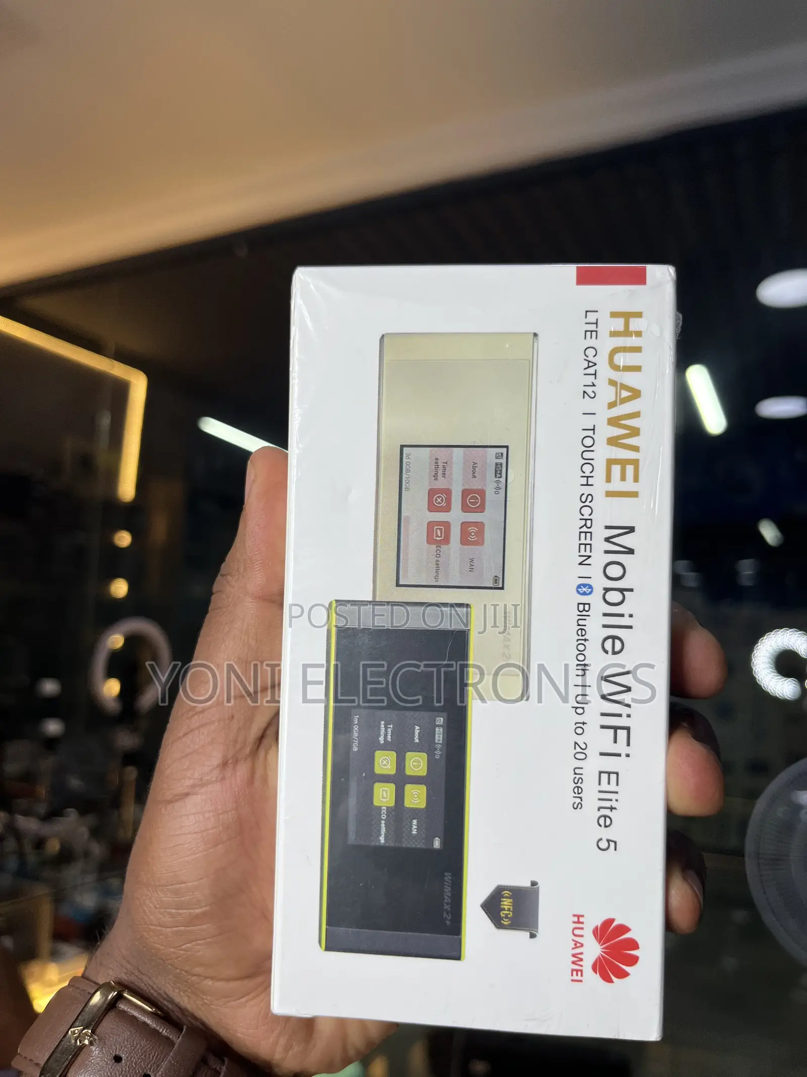 HUAWEI Mobile WiFi Elite 5 (LTE CAT12 Portable Pocket Router)