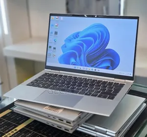 New Laptop HP EliteBook 1030 16GB Intel Core i7 SSD 512GB